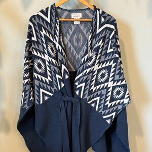 Ariat Dust Darling Wrap Poncho in Midnight Navy – One Size